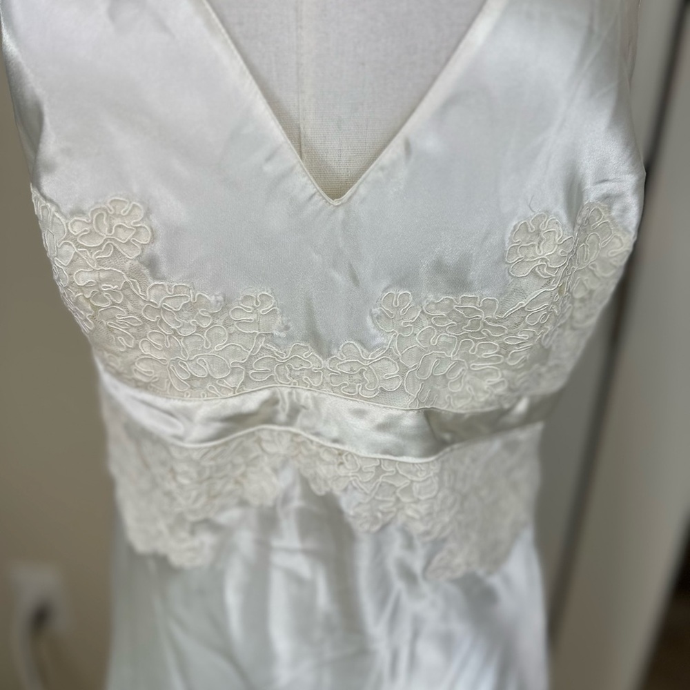 Jones of New‎ York size large white slip mini dress w lace accent - Picture 6 of 15